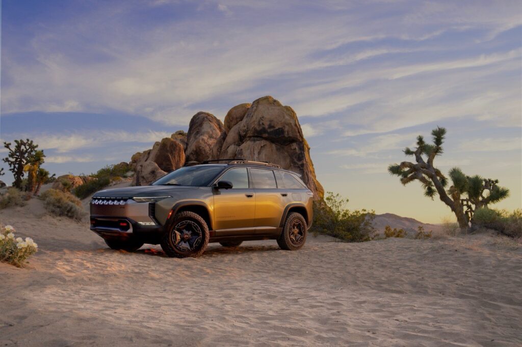 Jeep Wagoneer S Trailhawk Concept