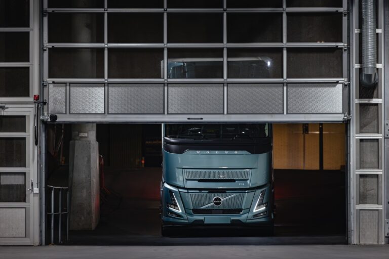 Volvo Trucks camion elettrico 600km di autonomia