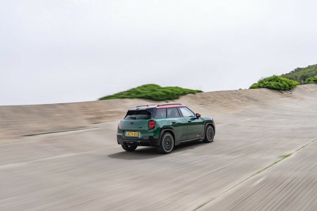 MINI John Cooper Works Electric Aceman