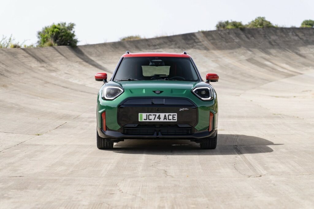 MINI John Cooper Works Electric Aceman