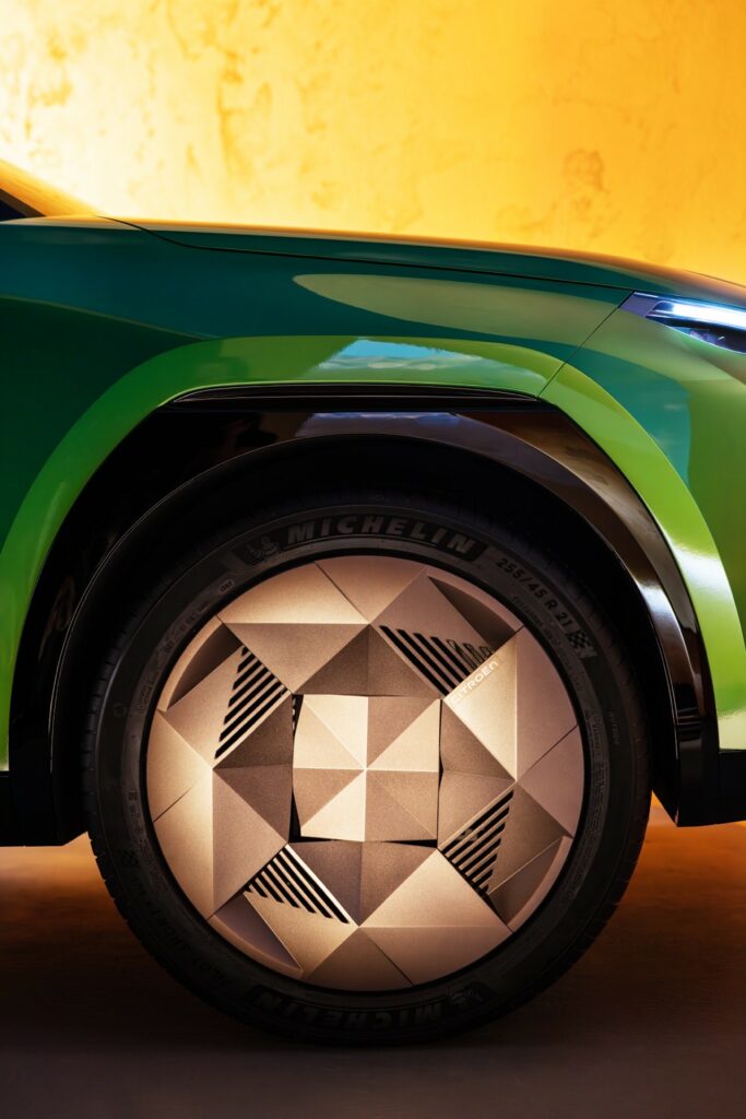 Citroën C5 Aircross Concept Design